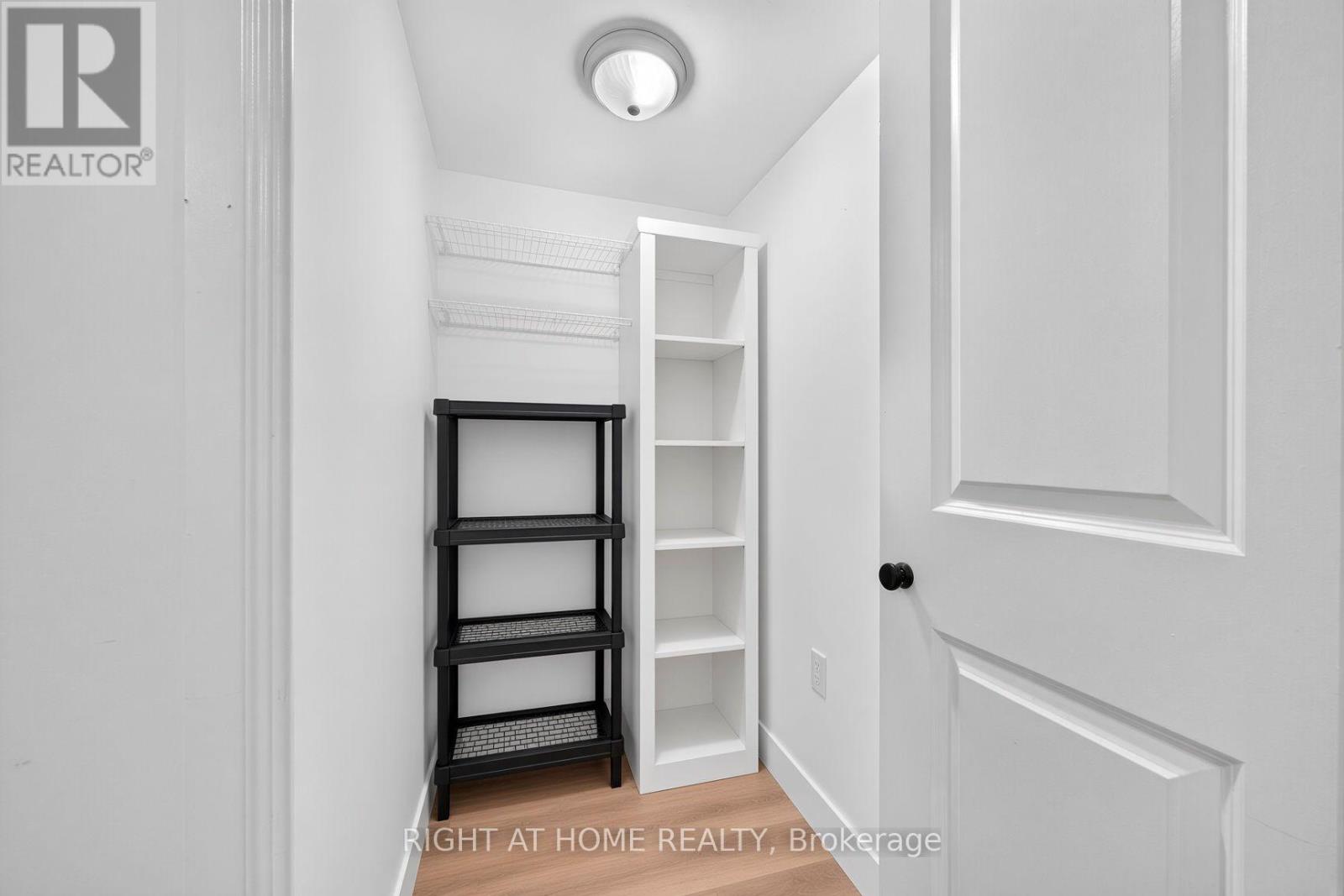 321 - 231 Fort York Boulevard, Toronto, Ontario  M5V 1B2 - Photo 18 - C13729504