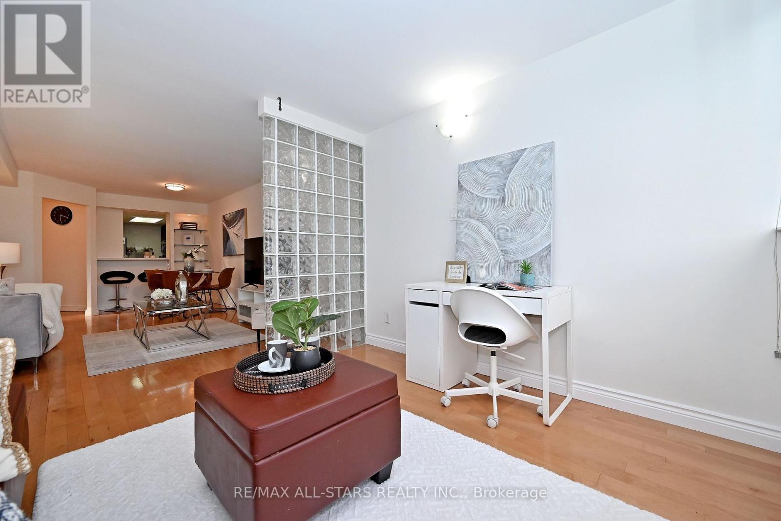 2112 - 15 Maitland Place, Toronto, Ontario M4Y 2X3 - Photo 11 - C13729512