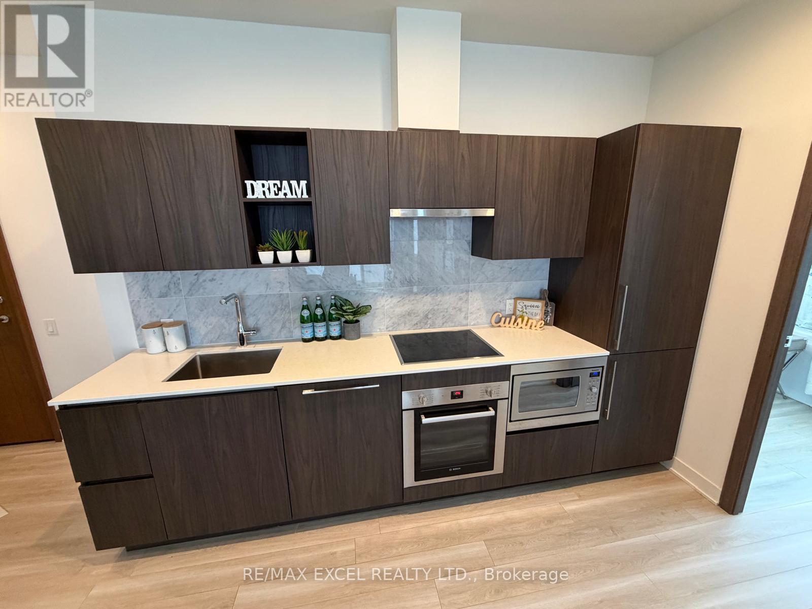 4606 - 17 Bathurst Street, Toronto, Ontario  M5V 0N1 - Photo 3 - C13729532