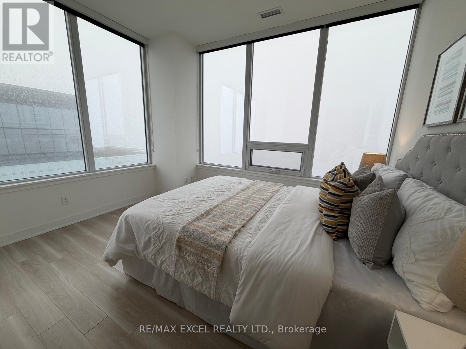 4606 - 17 Bathurst Street, Toronto, Ontario  M5V 0N1 - Photo 9 - C13729532