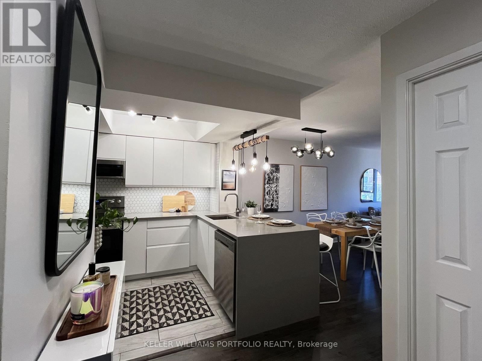 539 - 222 The Esplanade Street, Toronto, Ontario  M5A 4M8 - Photo 10 - C13729538