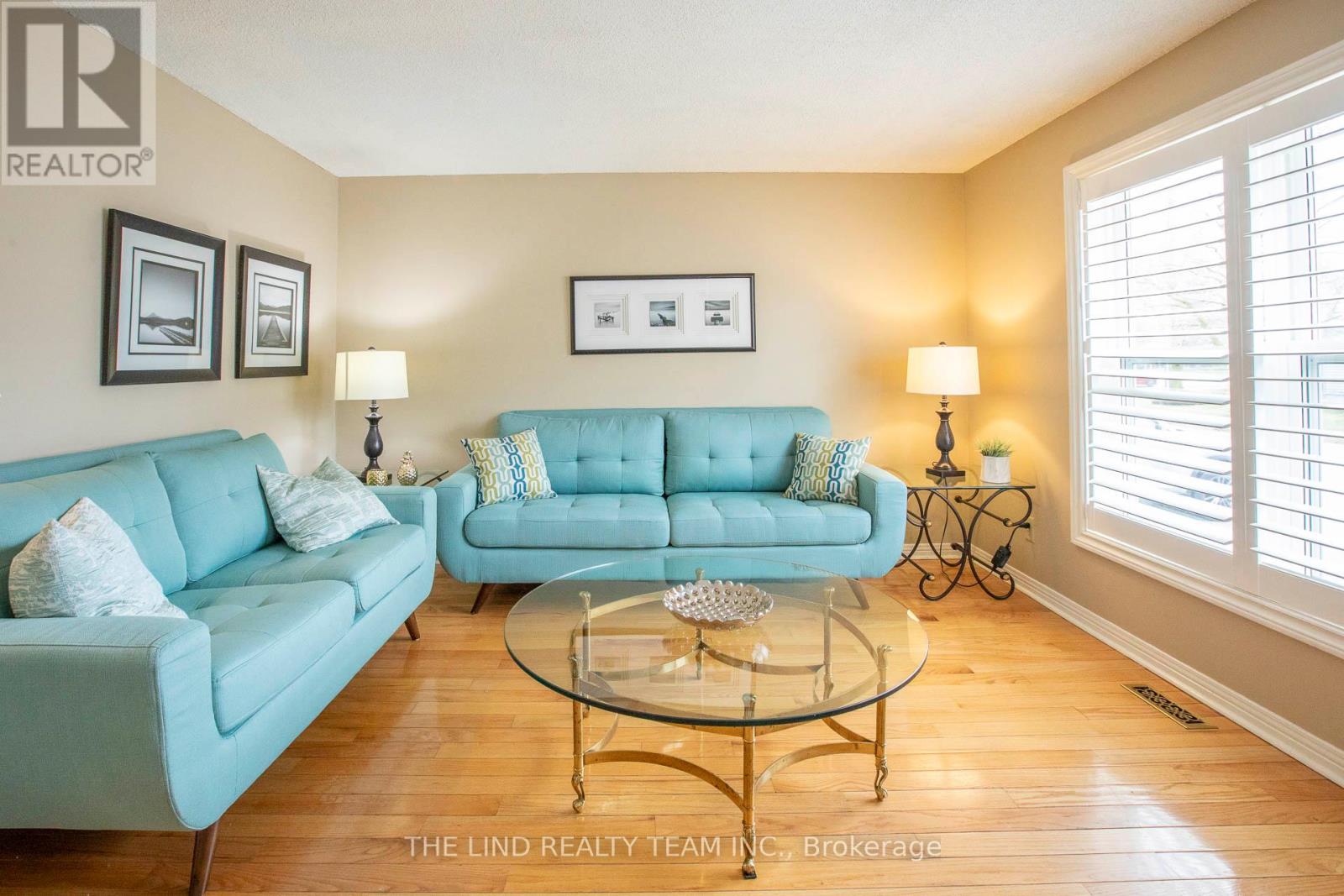 272 Jeff Smith Court, Newmarket, Ontario  L3Y 8C5 - Photo 6 - N13729544