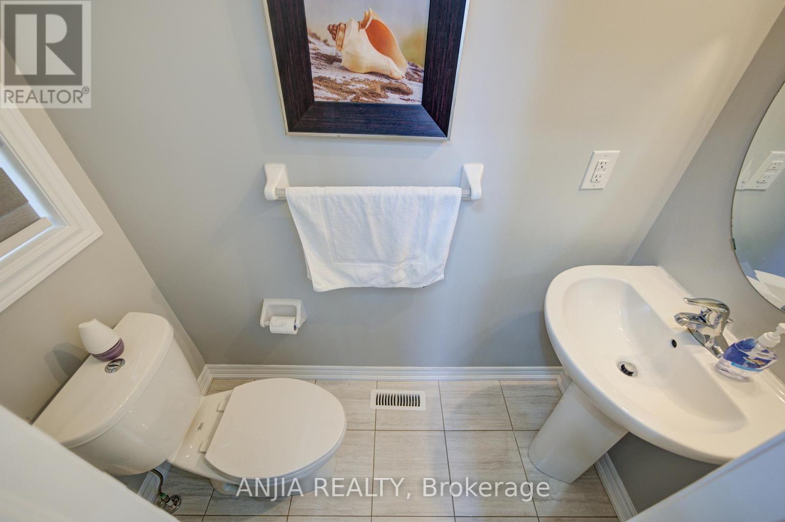 63 Suttonrail Way, Whitchurch-Stouffville, Ontario  L4A 0E4 - Photo 18 - N13729548