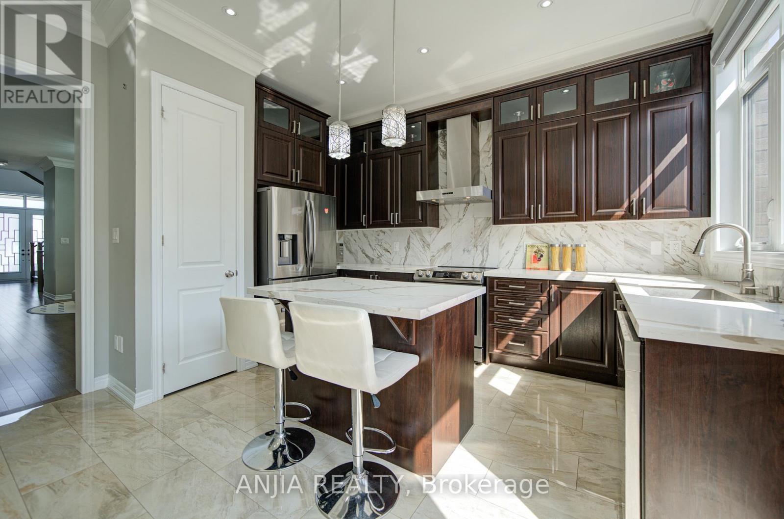 63 Suttonrail Way, Whitchurch-Stouffville, Ontario  L4A 0E4 - Photo 21 - N13729548