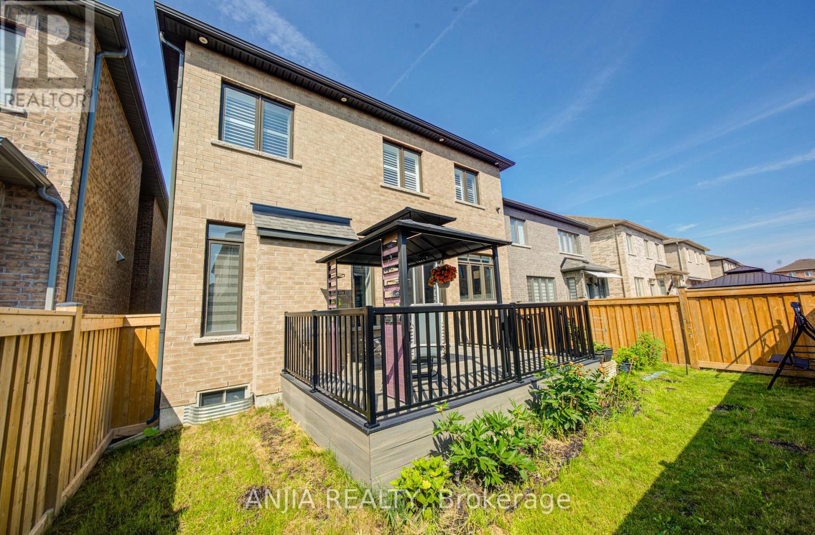 63 Suttonrail Way, Whitchurch-Stouffville, Ontario  L4A 0E4 - Photo 48 - N13729548