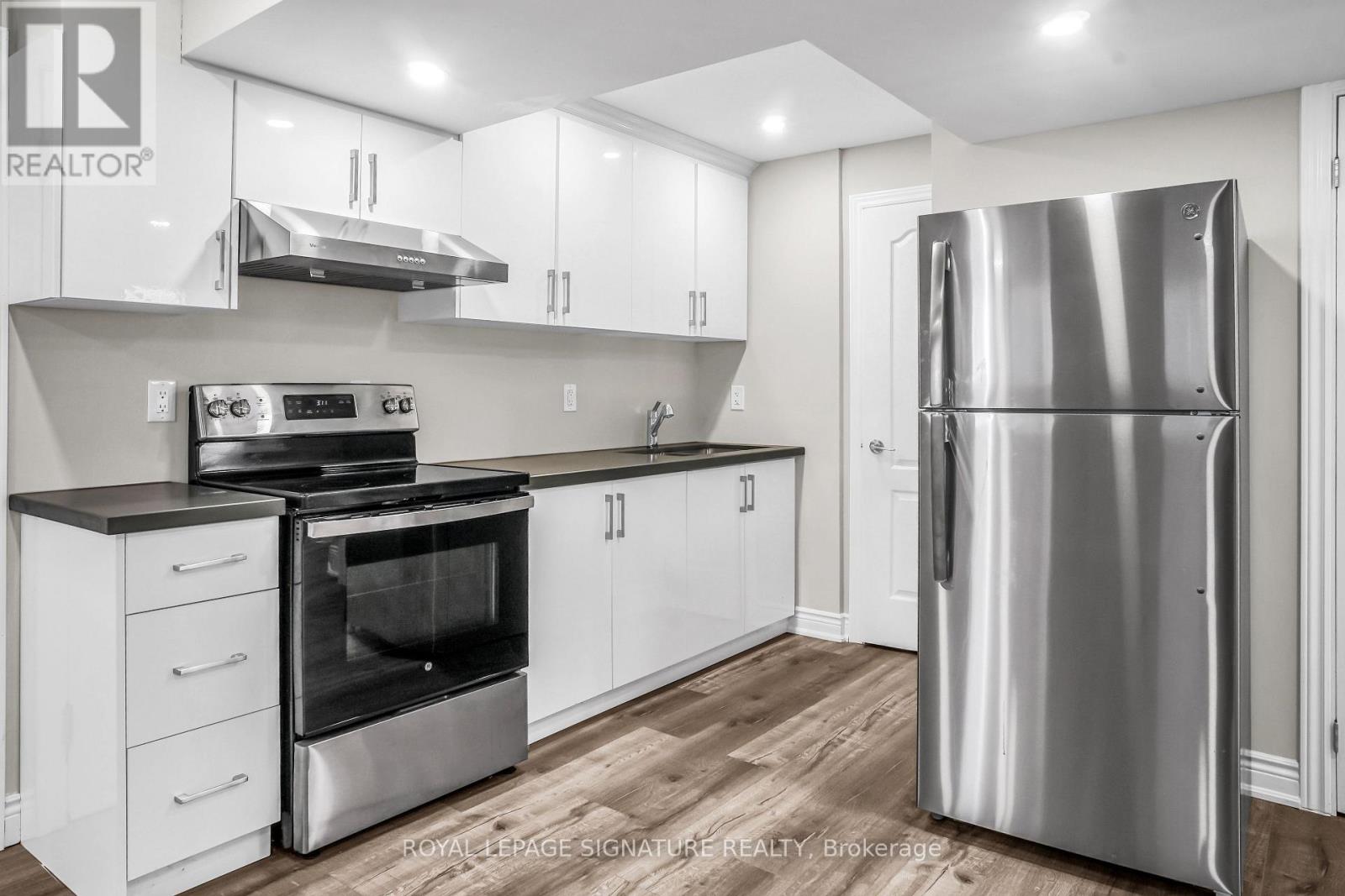 (Basement Unit# 2) - 1466 Kovachik Boulevard, Milton, Ontario  L9E 1T6 - Photo 8 - W13729502