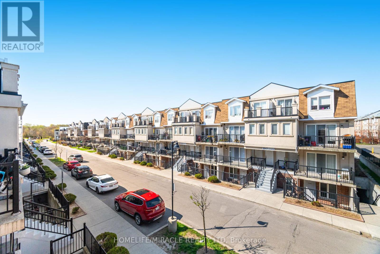 2002 - 3049 Finch Avenue W, Toronto, Ontario  M9M 0A5 - Photo 14 - W13729508