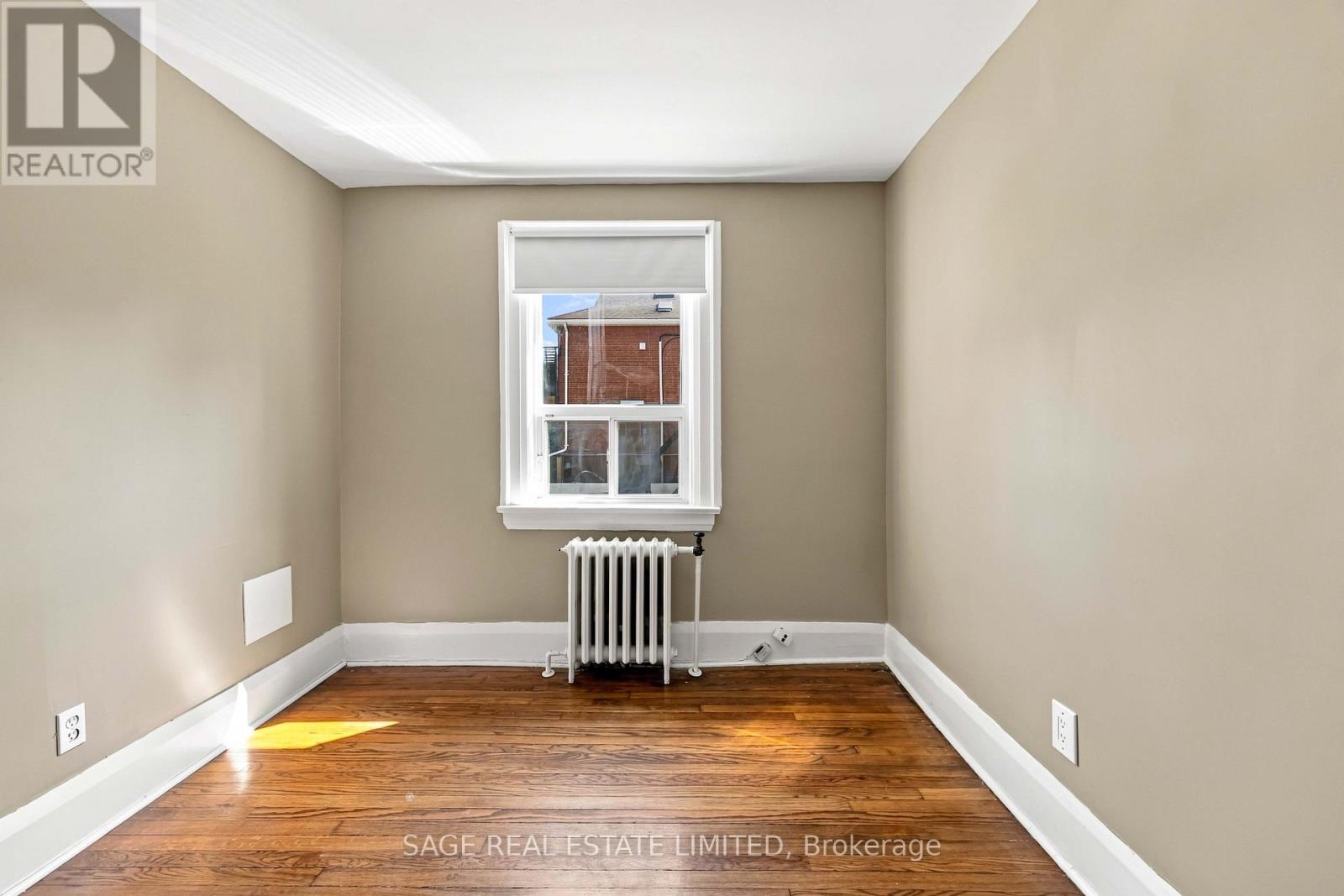 Main - 251 High Park Avenue, Toronto, Ontario  M6P 2S5 - Photo 23 - W13729516