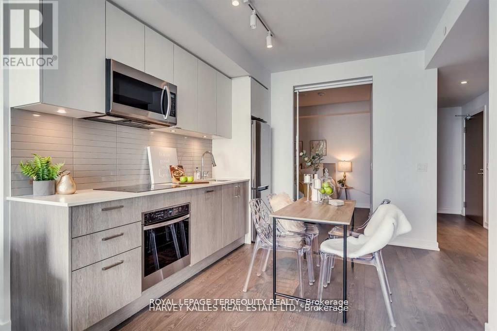 1708 - 1926 Lake Shore Boulevard W, Toronto, Ontario  M6S 1A1 - Photo 10 - W13729520