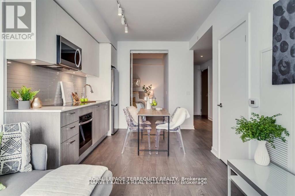 1708 - 1926 Lake Shore Boulevard W, Toronto, Ontario  M6S 1A1 - Photo 12 - W13729520