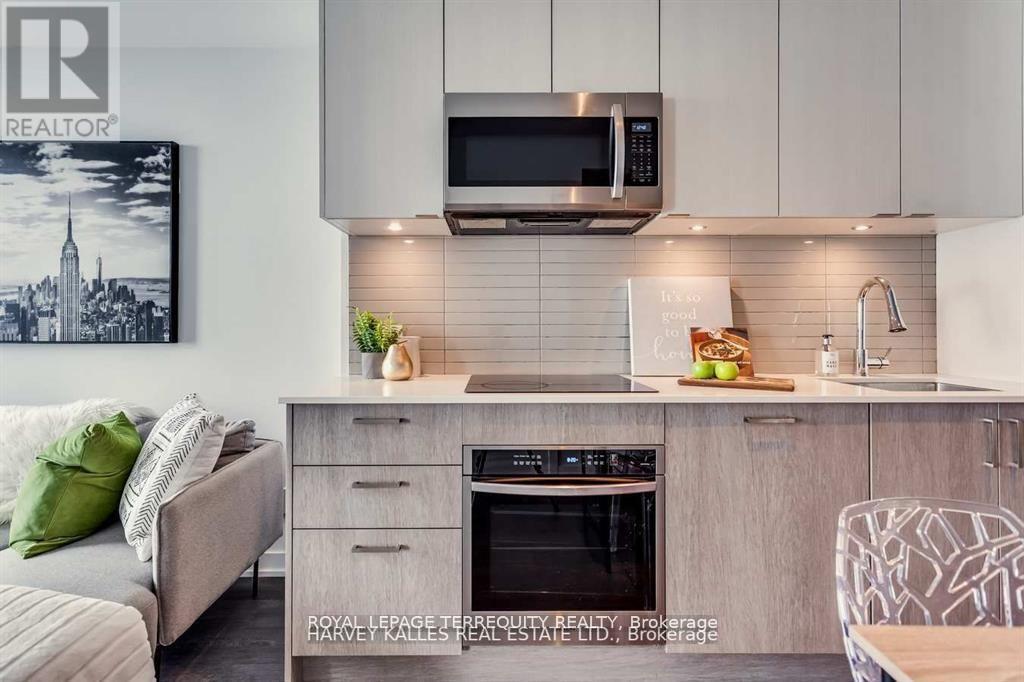 1708 - 1926 Lake Shore Boulevard W, Toronto, Ontario  M6S 1A1 - Photo 16 - W13729520