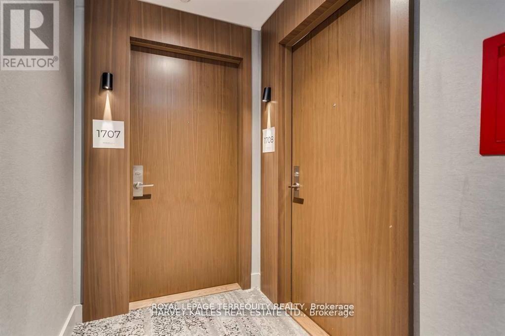 1708 - 1926 Lake Shore Boulevard W, Toronto, Ontario  M6S 1A1 - Photo 6 - W13729520