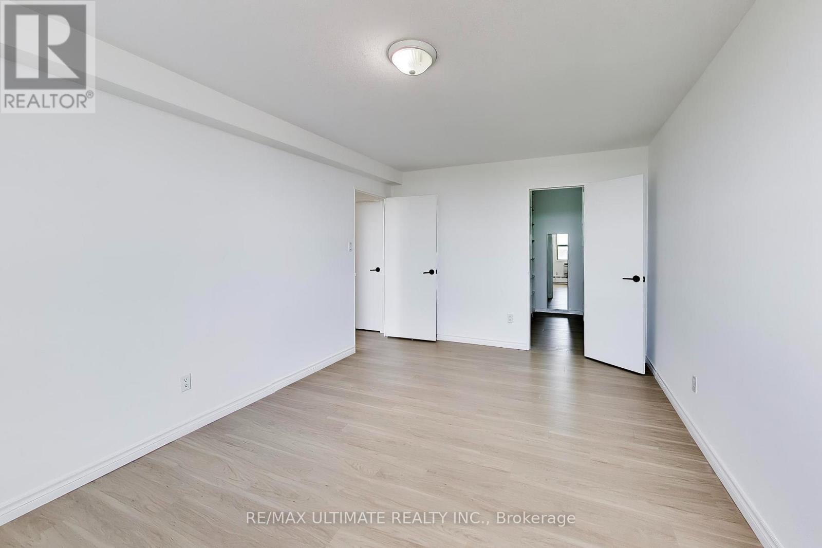 608 - 155 Marlee Avenue, Toronto, Ontario  M6B 4B5 - Photo 13 - W13729534