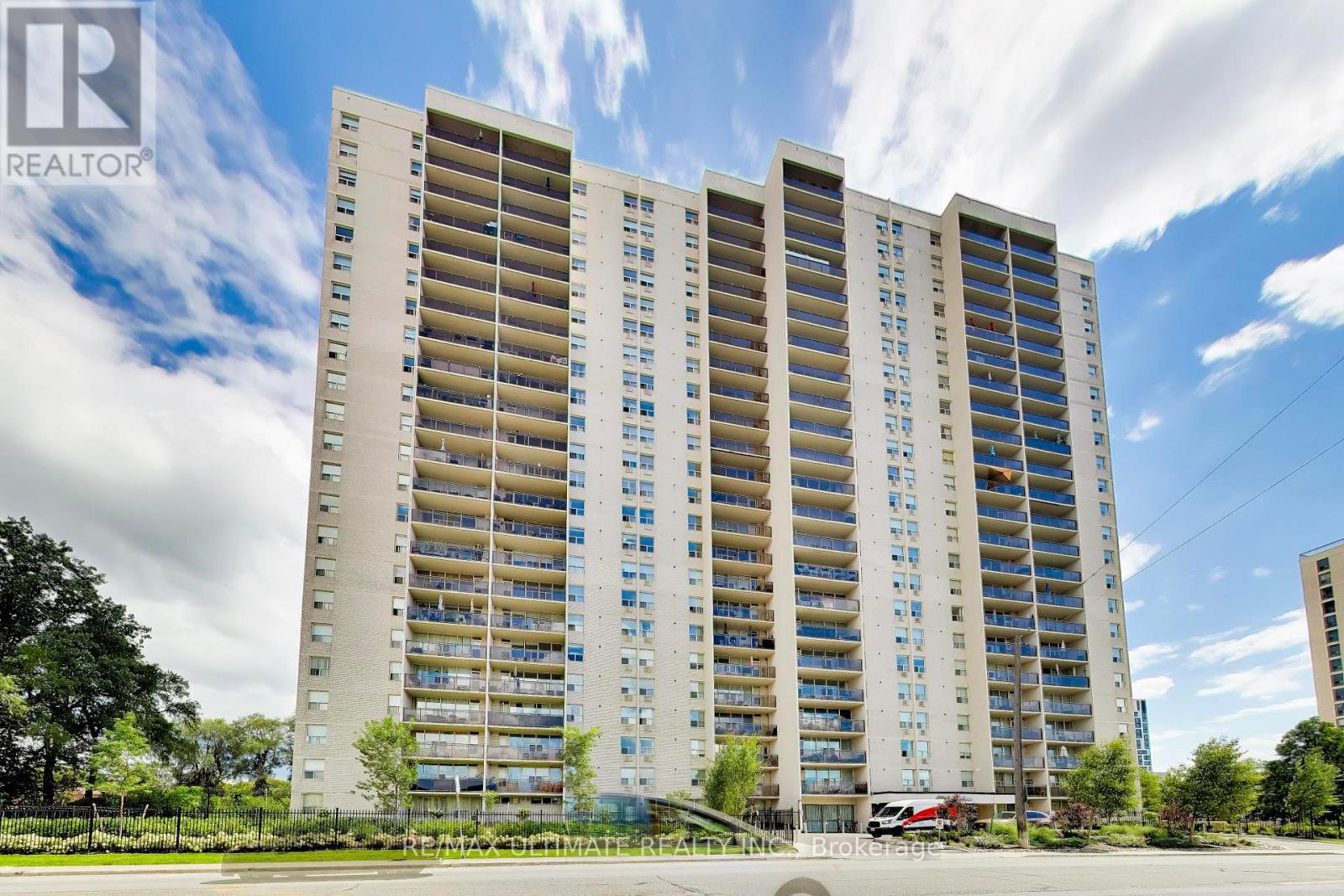 608 - 155 Marlee Avenue, Toronto, Ontario  M6B 4B5 - Photo 2 - W13729534