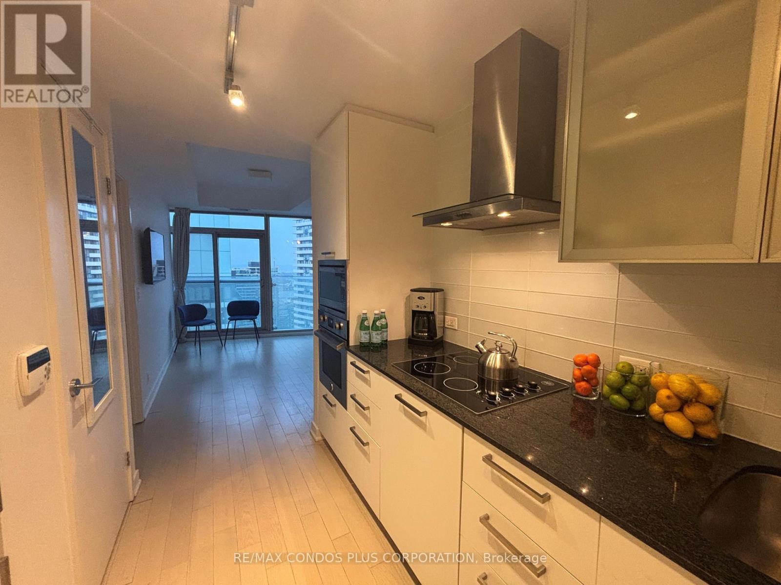 5102 - 14 York Street, Toronto, Ontario M5J 0B1 - Photo 11 - C13667636