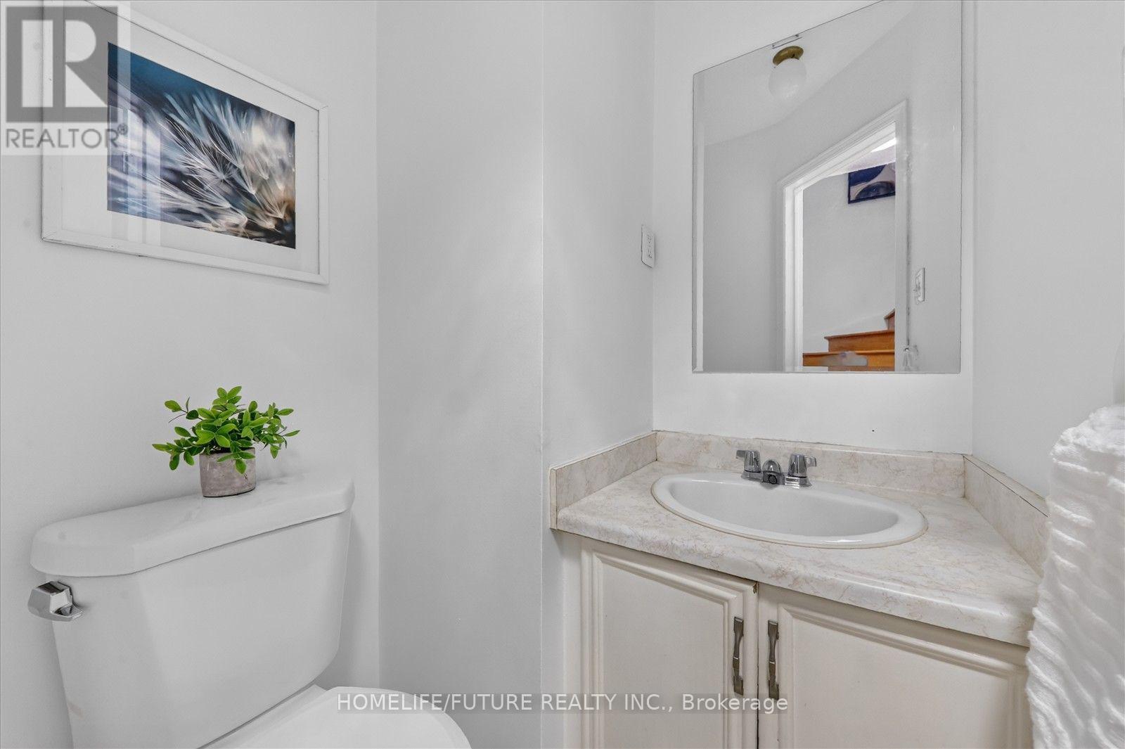 32 Marshall Crescent, Ajax, Ontario  L1T 2N5 - Photo 17 - E13729572