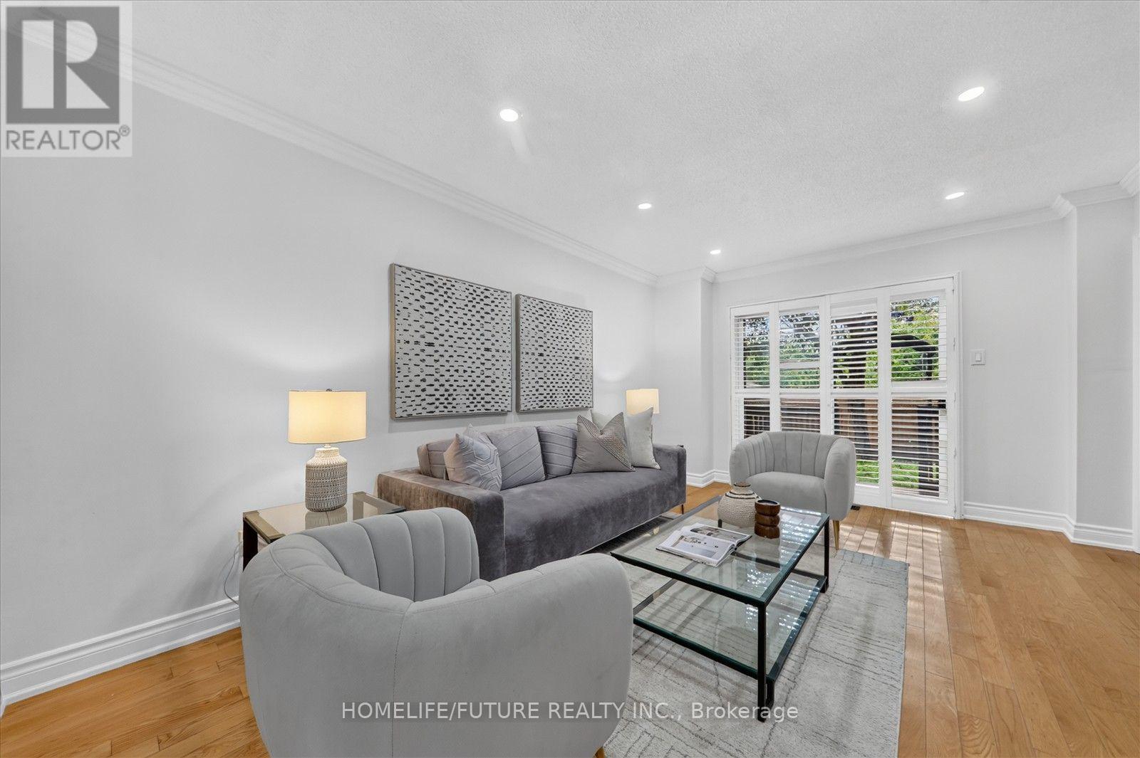 32 Marshall Crescent, Ajax, Ontario  L1T 2N5 - Photo 7 - E13729572