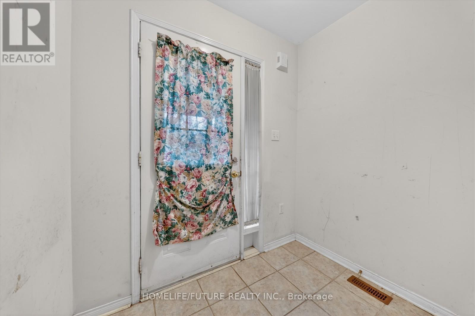 17 - 435 Middlefield Road, Toronto, Ontario  M1S 5W1 - Photo 5 - E13729578