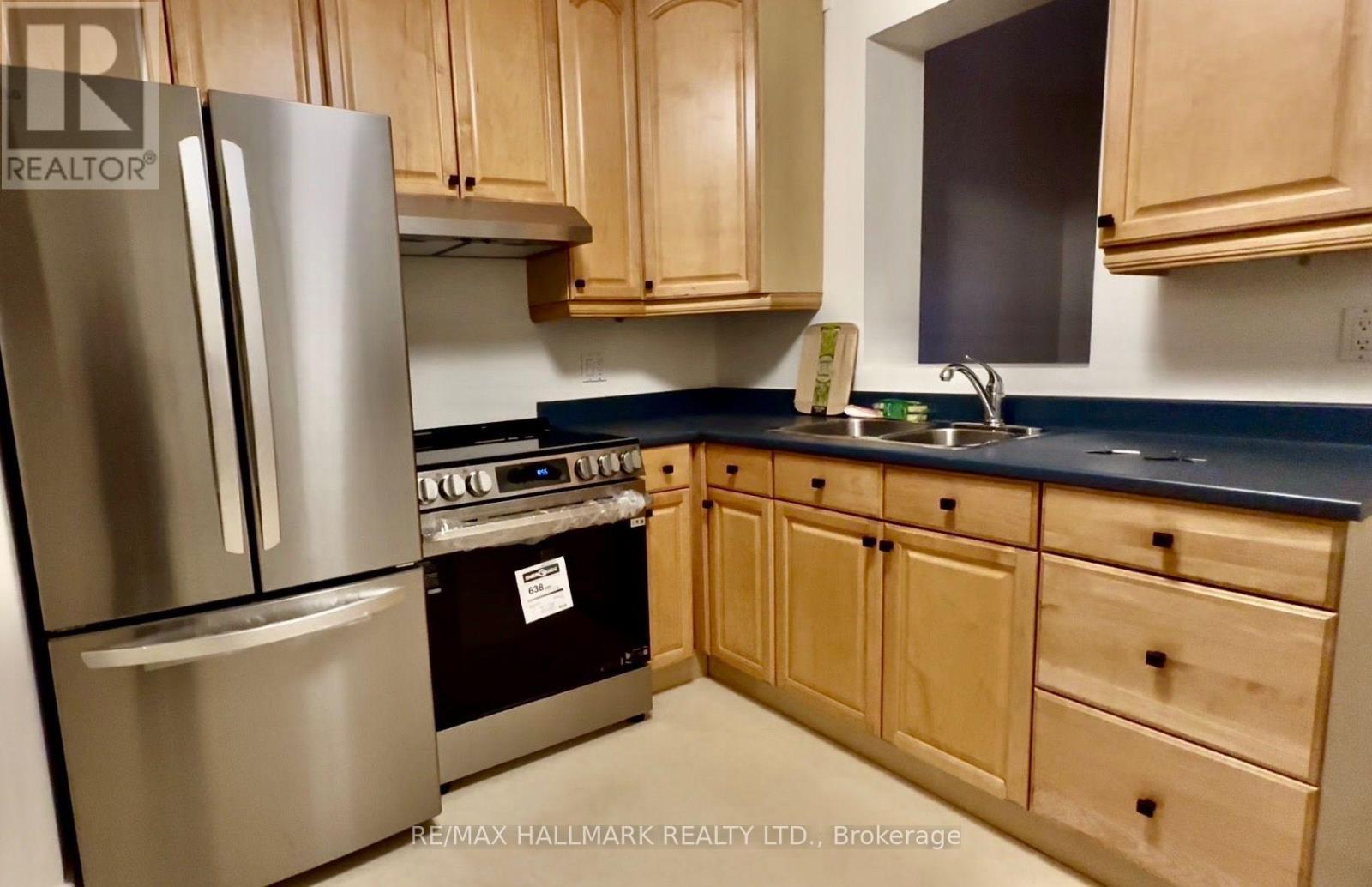 Unit #1 - 134 Ferrier Avenue, Toronto, Ontario  M4K 3H4 - Photo 4 - E13729588