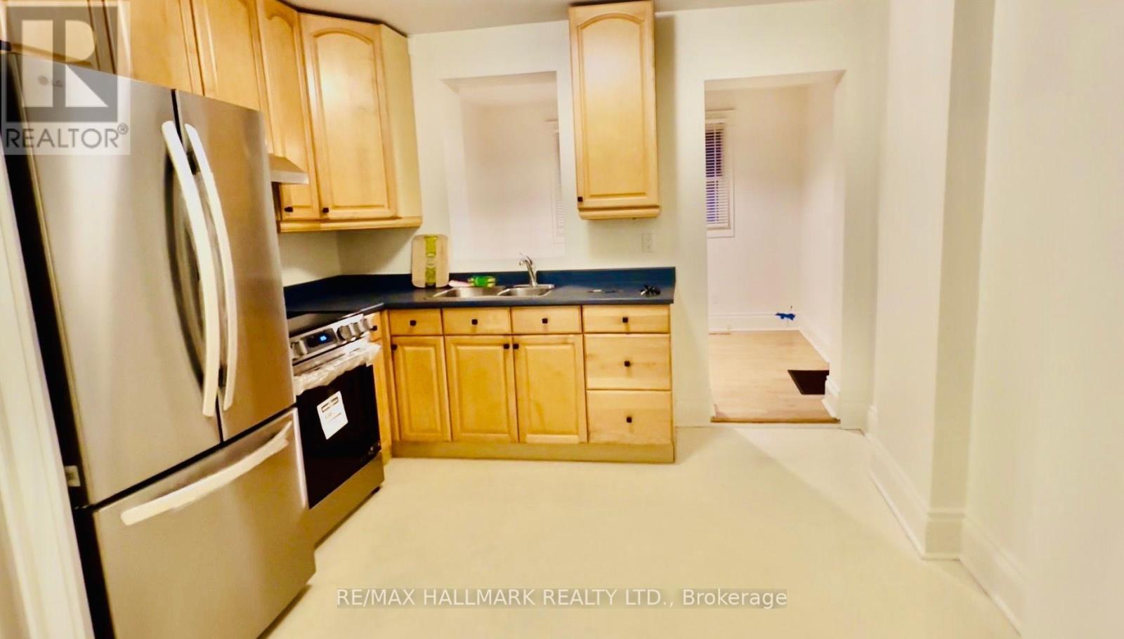 Unit #1 - 134 Ferrier Avenue, Toronto, Ontario  M4K 3H4 - Photo 5 - E13729588