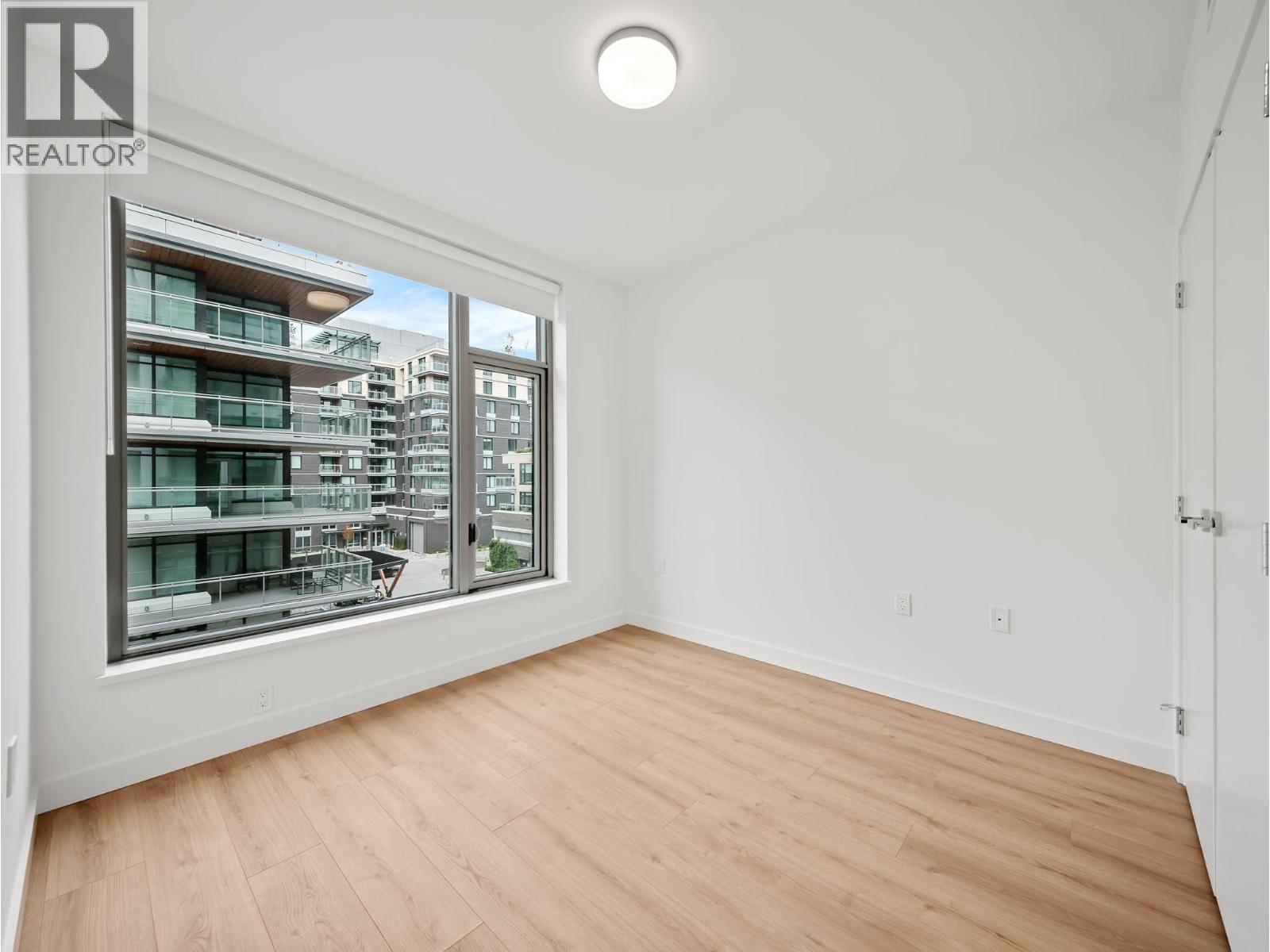 425 755 Harbourside Drive, North Vancouver, British Columbia  V7P 0G1 - Photo 11 - R3160201