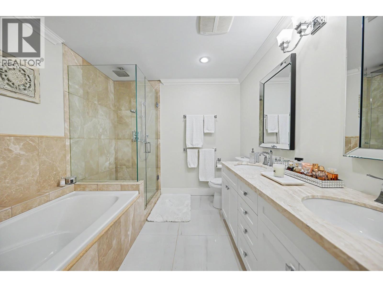 952 Grand Boulevard, North Vancouver, British Columbia  V7L 3W8 - Photo 19 - R3160206