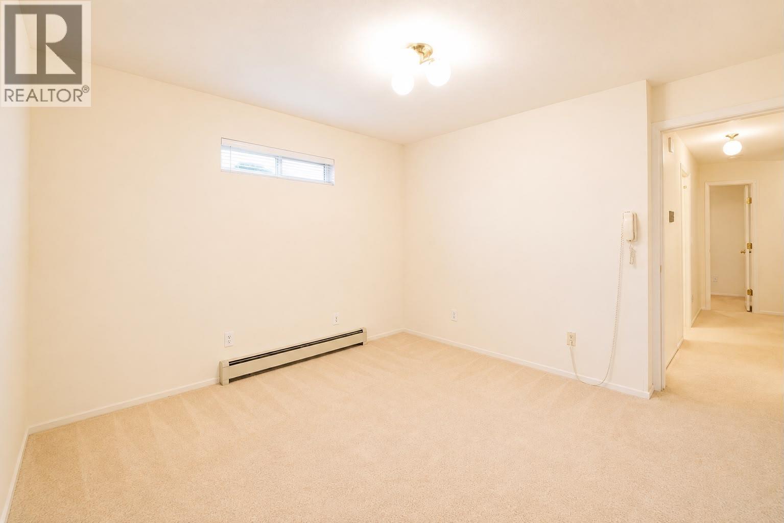 4843 Maitland Street, Burnaby, British Columbia  V5H 1N1 - Photo 3 - R3160209