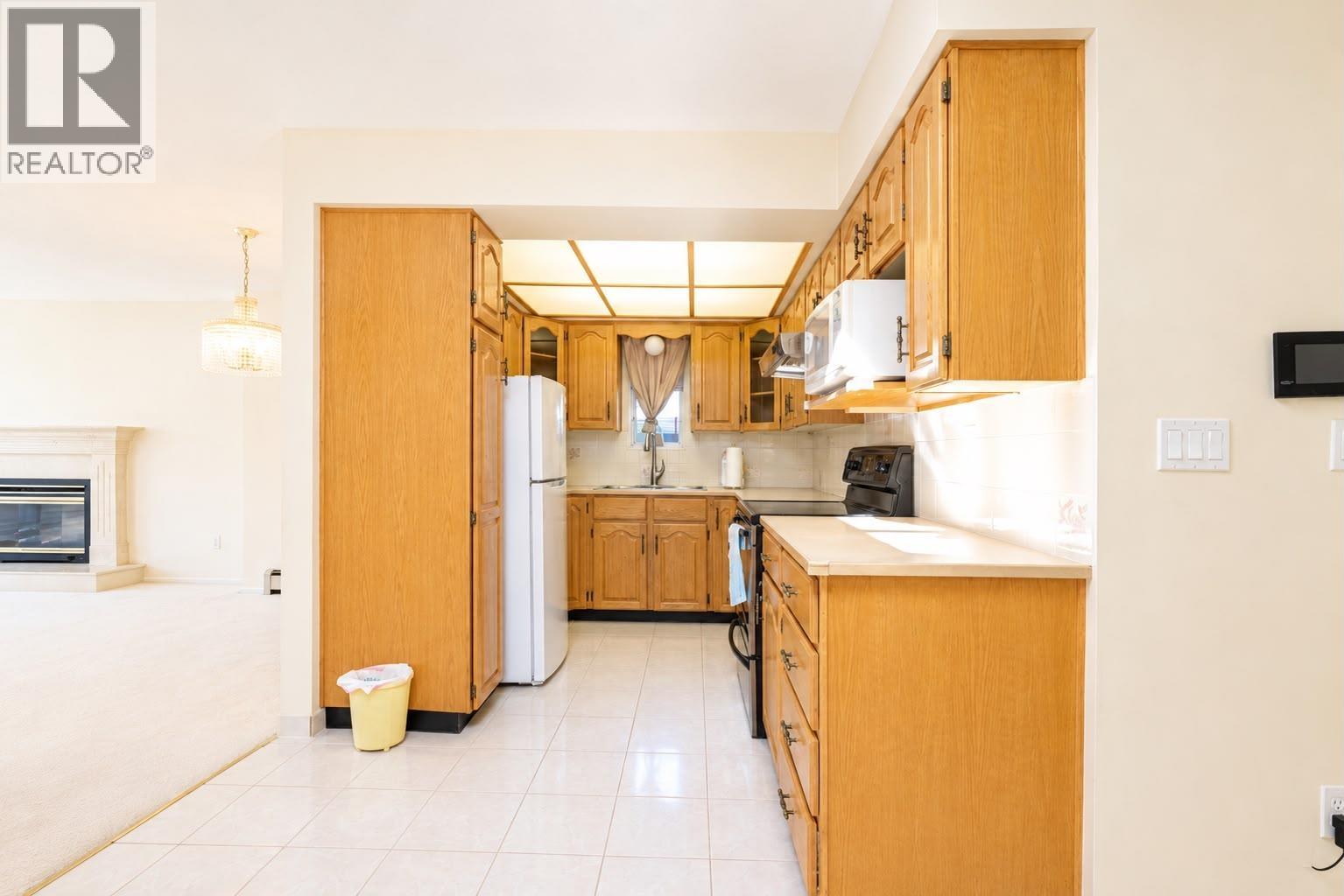 4843 Maitland Street, Burnaby, British Columbia  V5H 1N1 - Photo 9 - R3160209