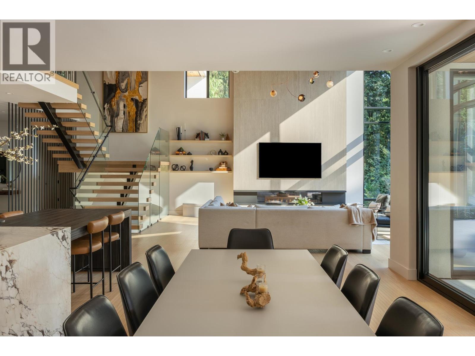450 Macbeth Crescent, West Vancouver, British Columbia  V7T 1V7 - Photo 12 - R3160234