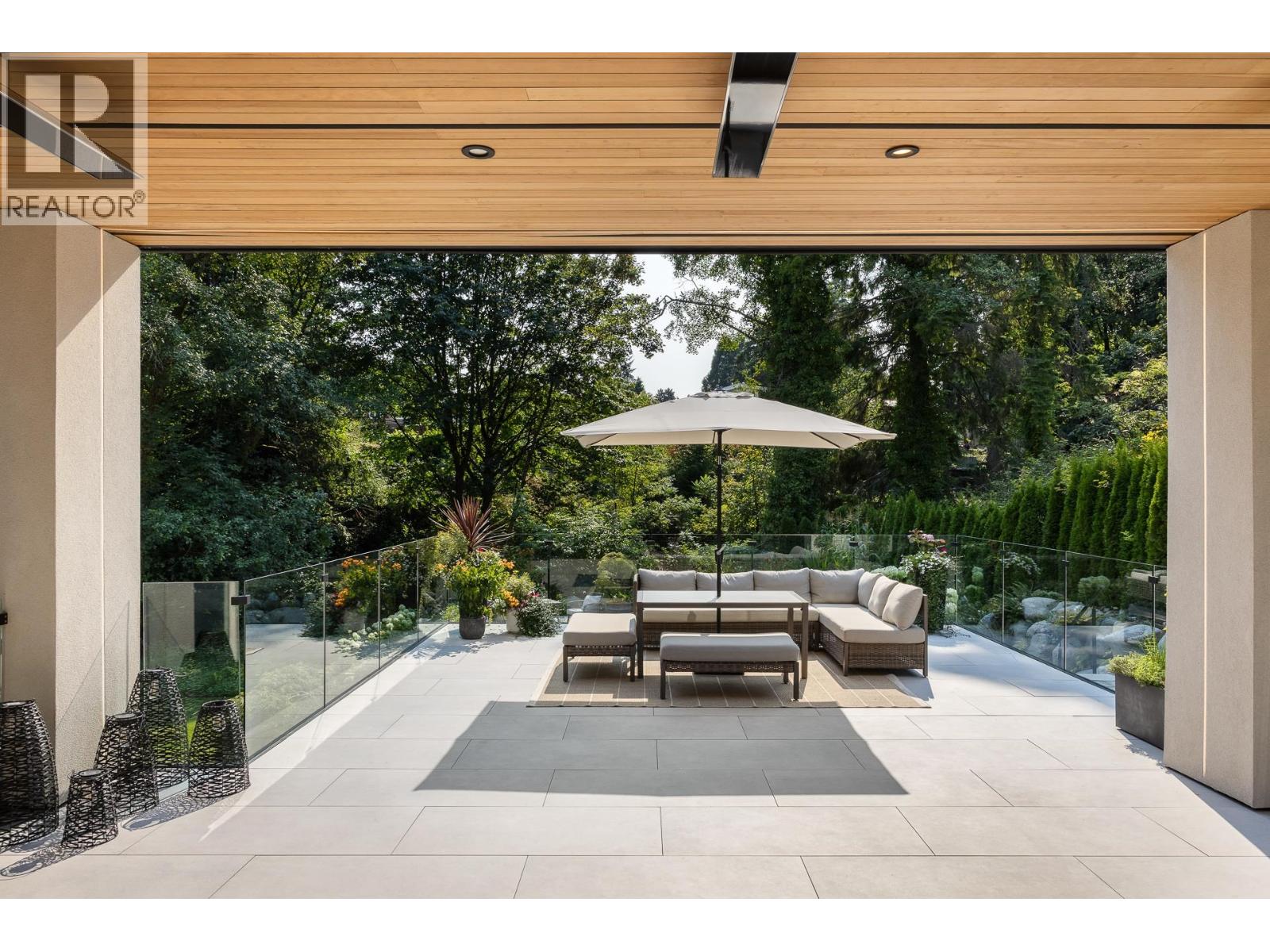 450 Macbeth Crescent, West Vancouver, British Columbia  V7T 1V7 - Photo 16 - R3160234