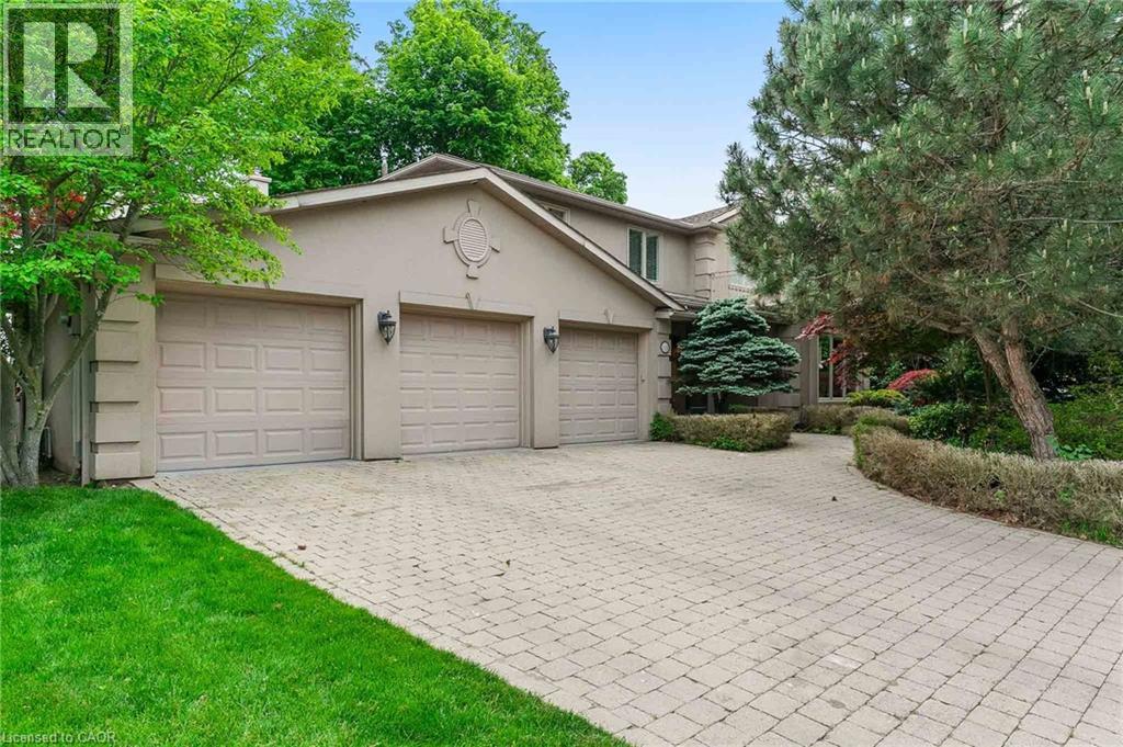 2372 CARRINGTON Place, Oakville, Ontario