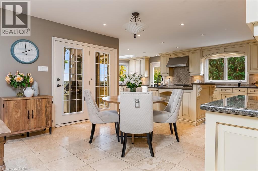 2372 Carrington Place, Oakville, Ontario  L6J 5P4 - Photo 11 - 40859654