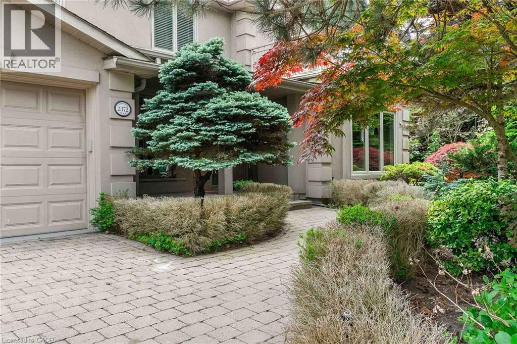 2372 Carrington Place, Oakville, Ontario  L6J 5P4 - Photo 3 - 40859654