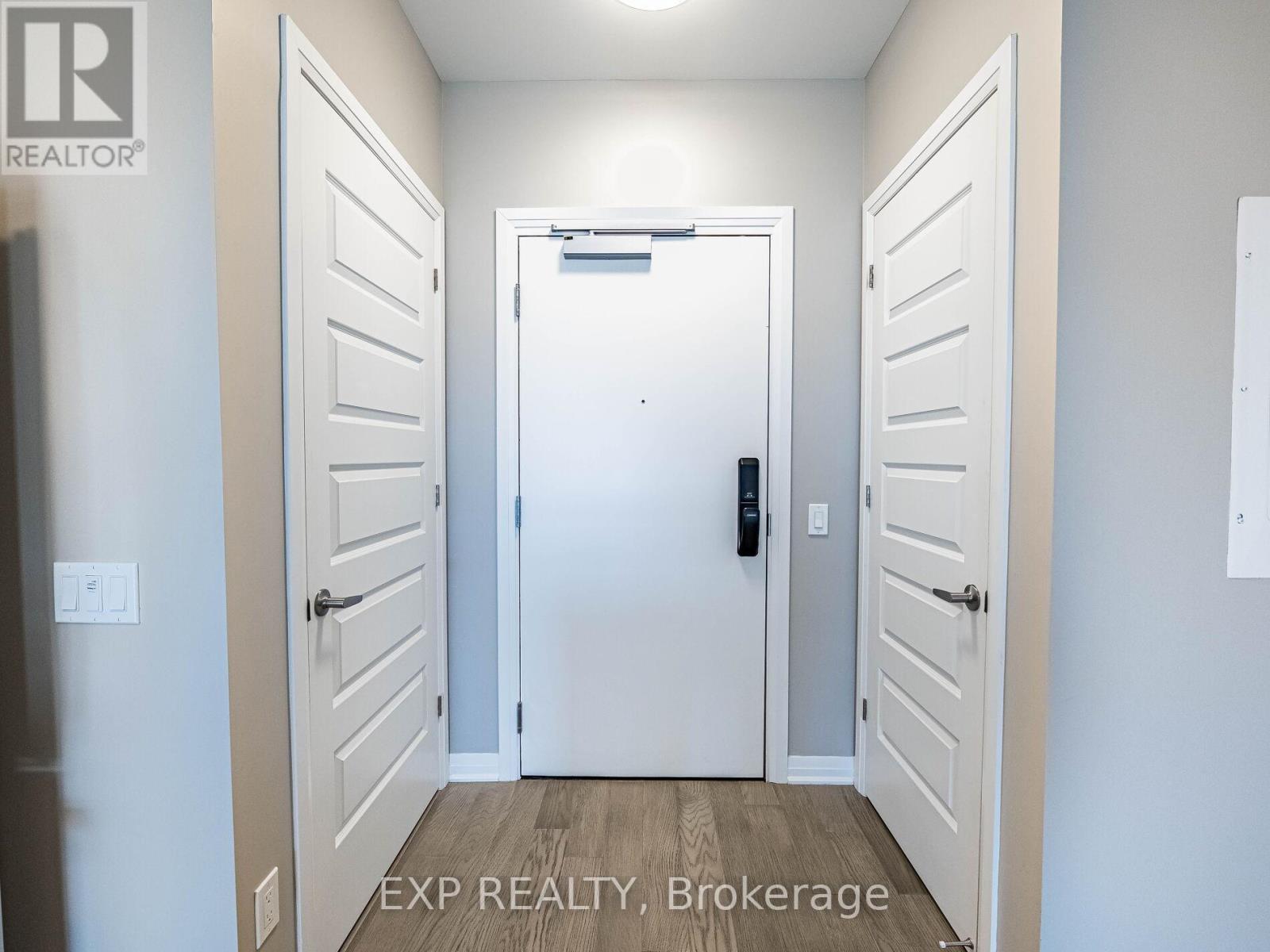 409 - 50 Kaitting Trail, Oakville, Ontario L6M 5N3 - Photo 10 - W13729574