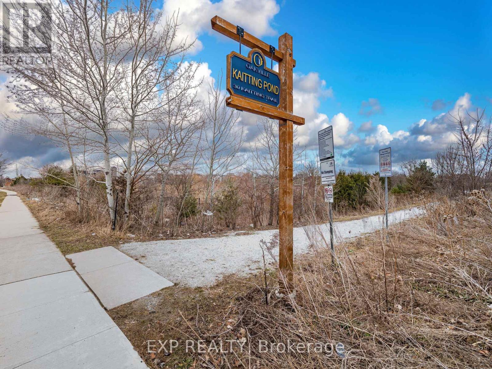409 - 50 Kaitting Trail, Oakville, Ontario L6M 5N3 - Photo 2 - W13729574