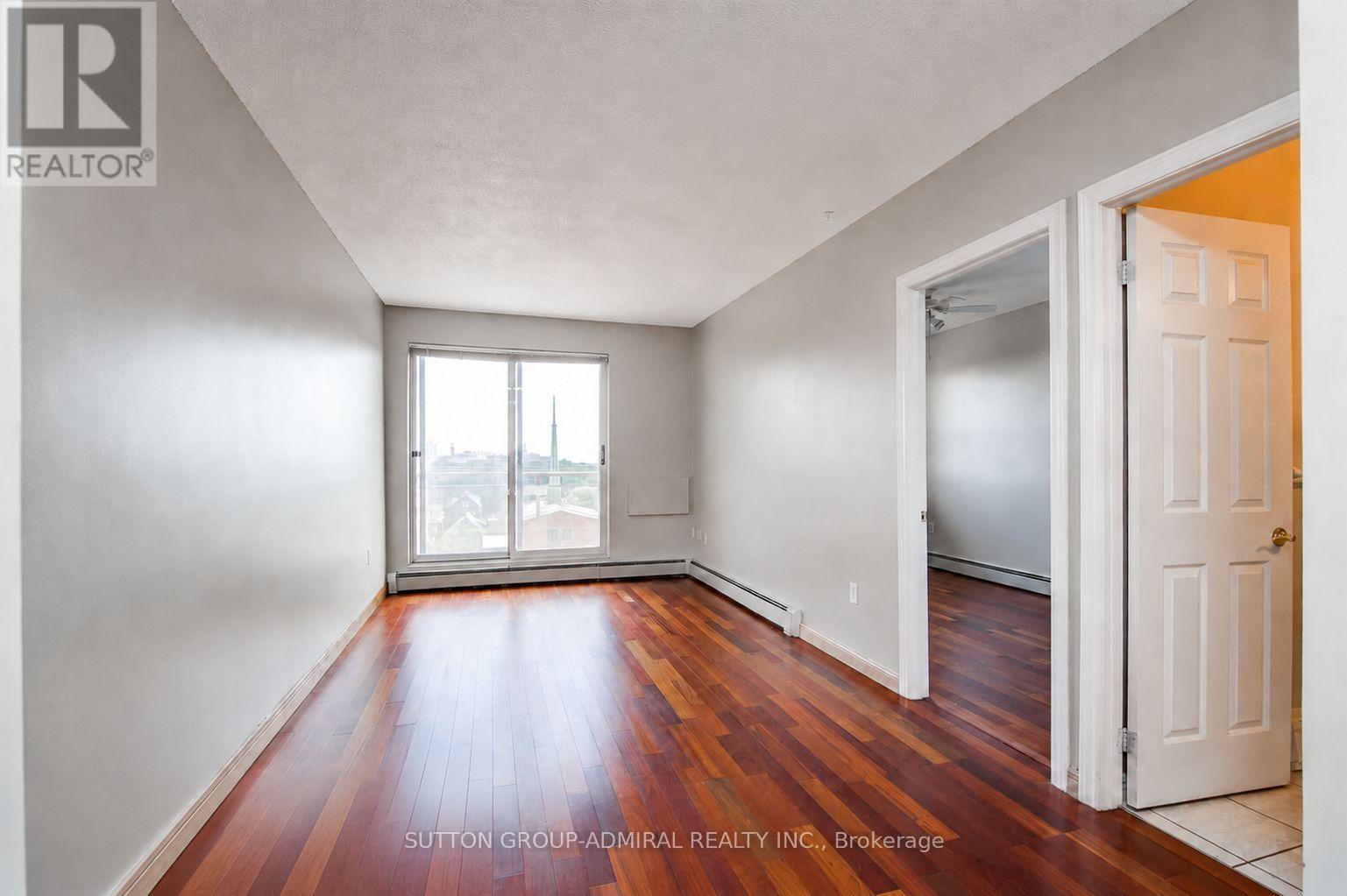 704 - 30 Summit Avenue, Hamilton, Ontario  L8V 2R8 - Photo 5 - X13729554