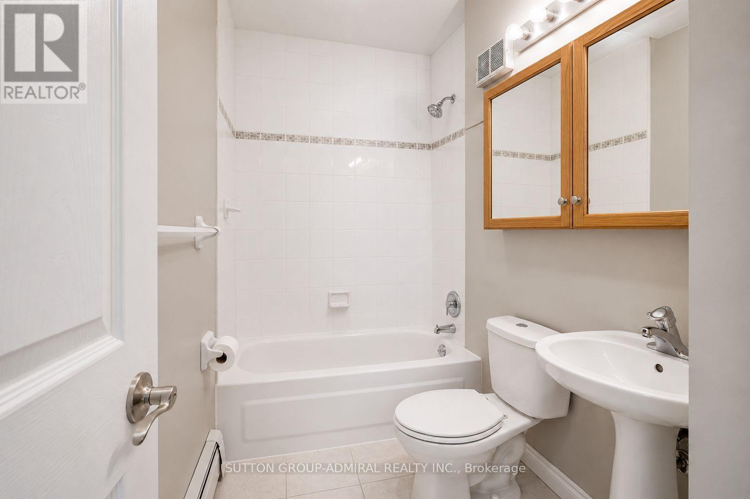 704 - 30 Summit Avenue, Hamilton, Ontario  L8V 2R8 - Photo 8 - X13729554