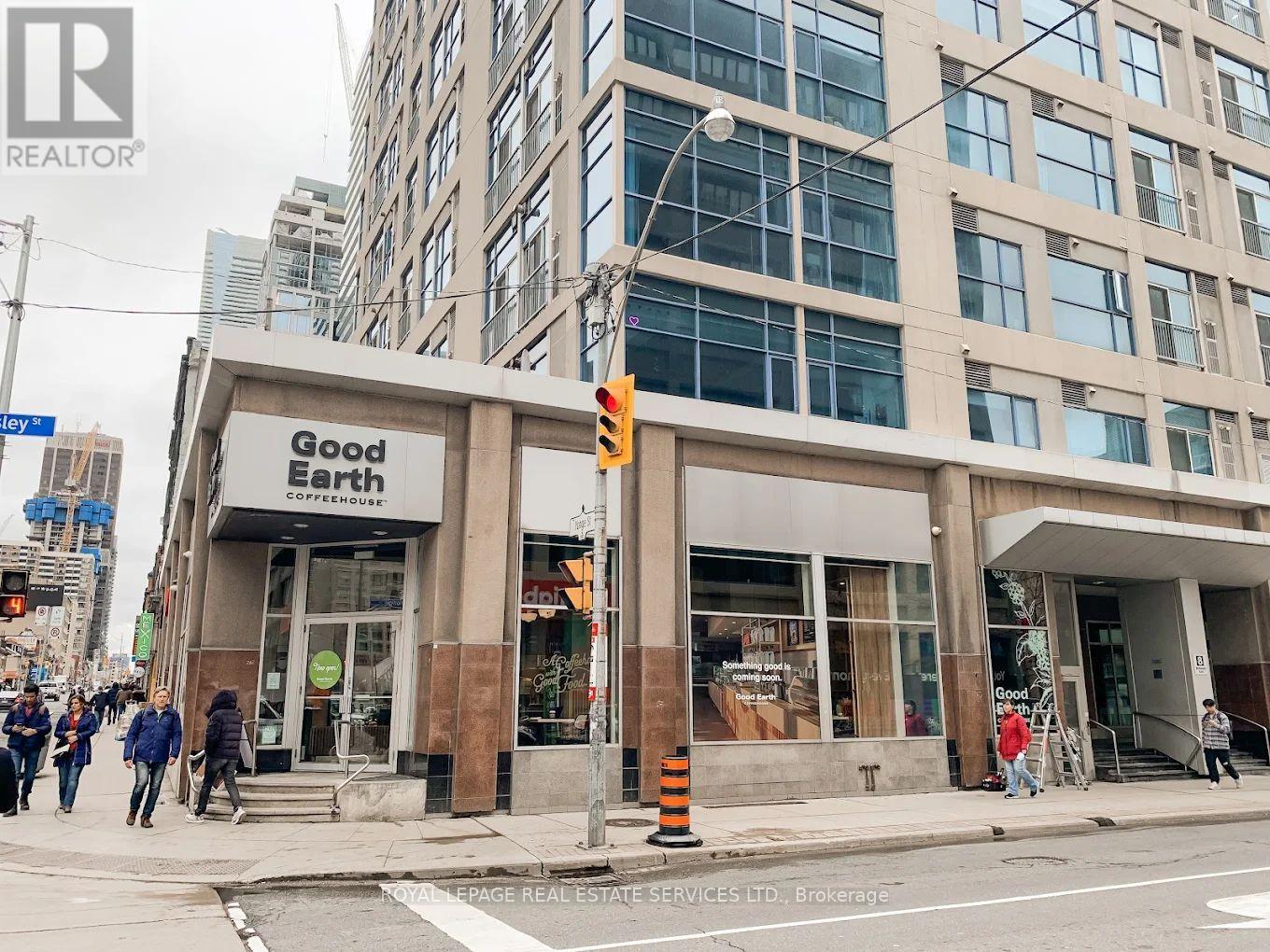 8 WELLESLEY STREET, Toronto, Ontario