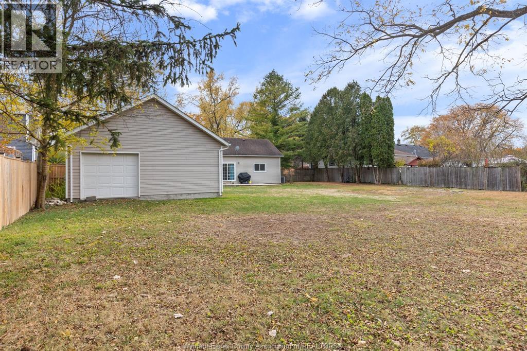 576 Ducharme, Windsor, Ontario  N9G 1K4 - Photo 20 - 26016027