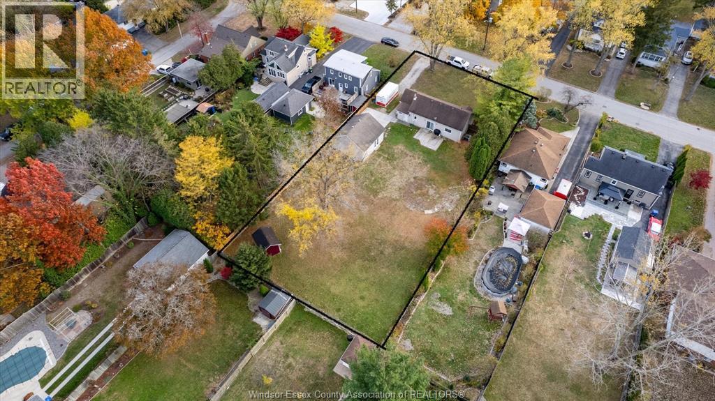 576 Ducharme, Windsor, Ontario