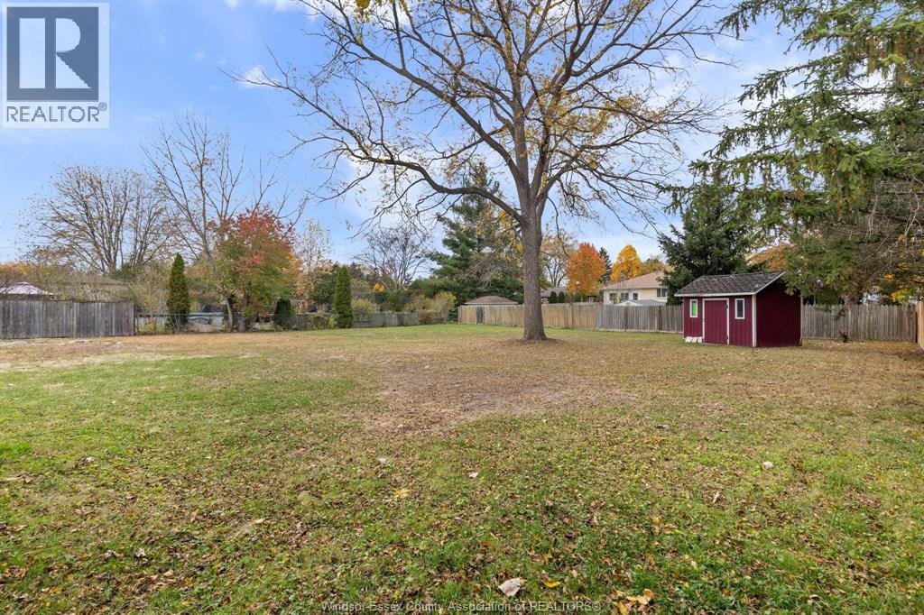576 Ducharme, Windsor, Ontario  N9G 1K4 - Photo 25 - 26016027