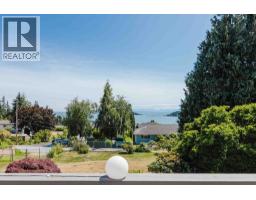 6505 MEIER ROAD, Sechelt, British Columbia