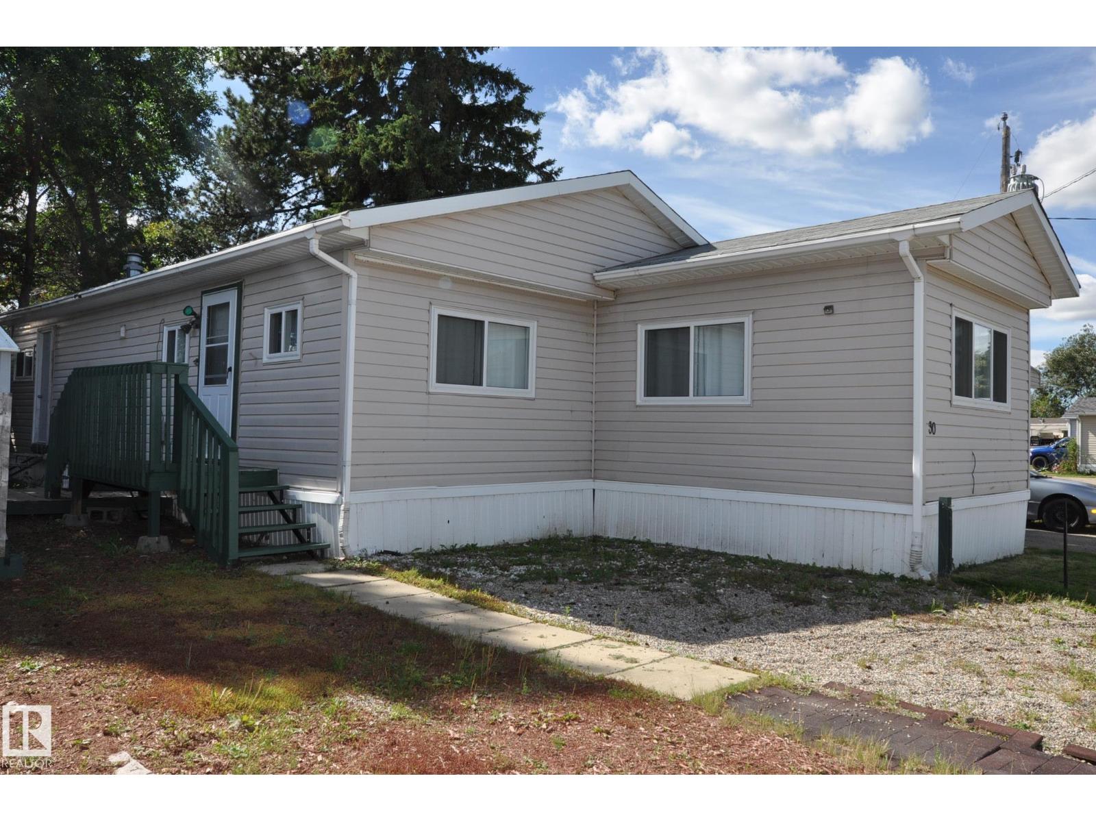 30 10401 101 A St, Morinville, Alberta  T8R 1B1 - Photo 2 - E4499188