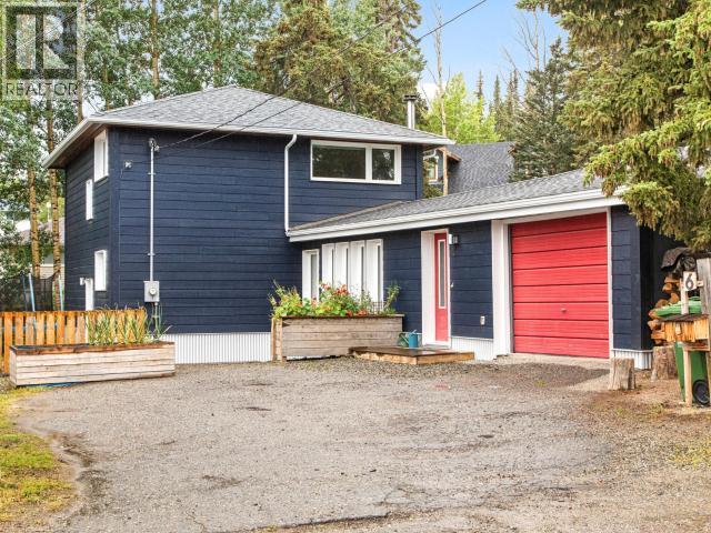 6 CHALET CRESCENT, Whitehorse, Yukon