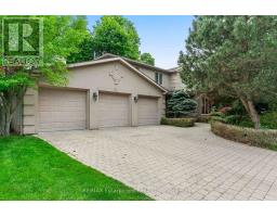 2372 CARRINGTON PLACE, Oakville, Ontario