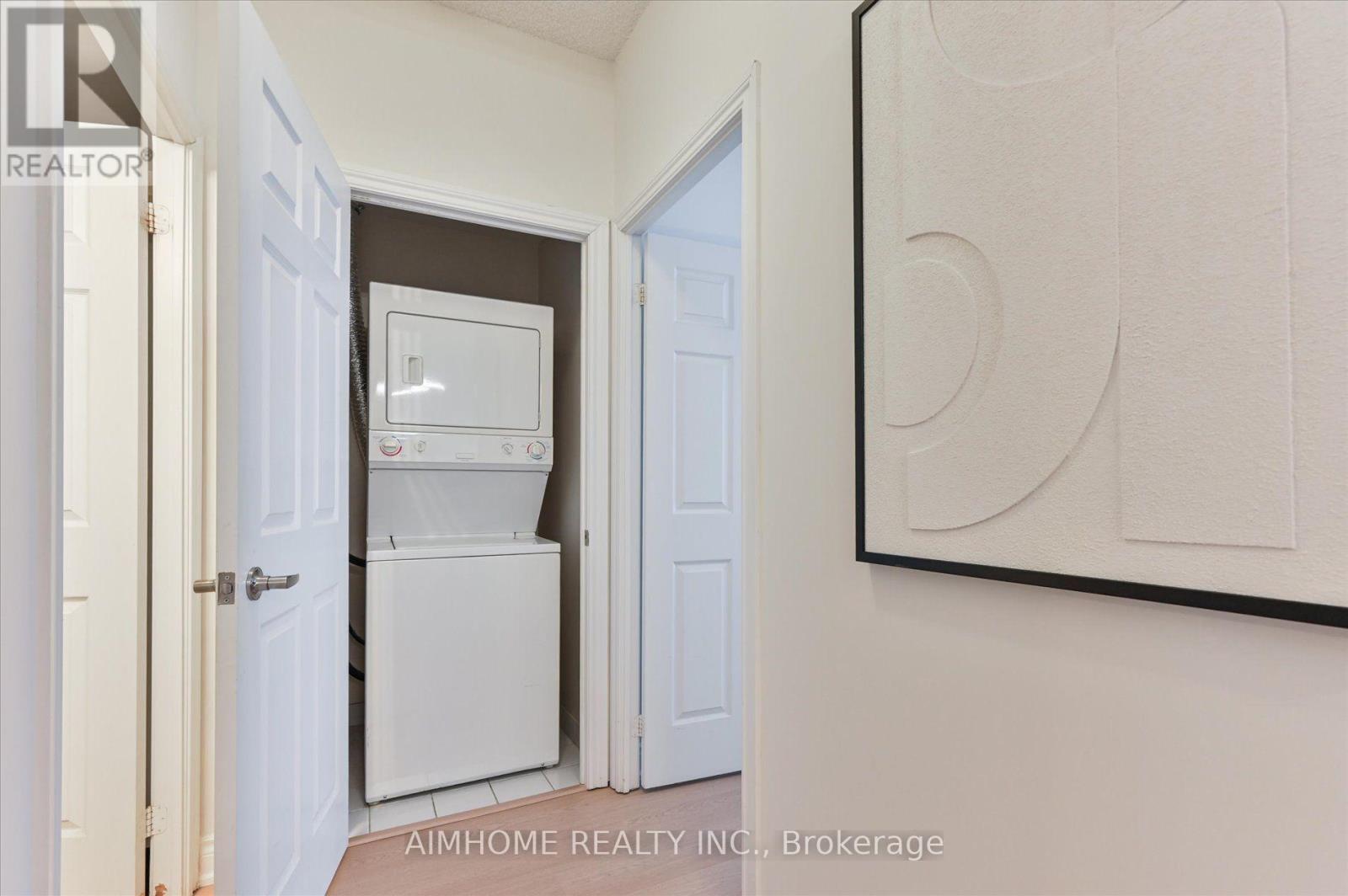 4505 - 763 Bay Street, Toronto, Ontario  M5G 2R3 - Photo 18 - C13729600