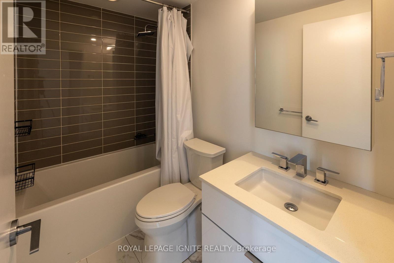 1417 - 25 Richmond Street, Toronto, Ontario  M5C 0A6 - Photo 10 - C13729608