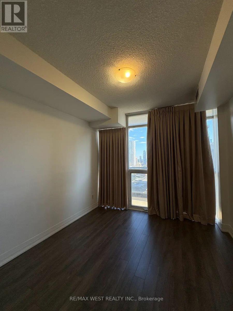 2209 - 21 Carlton Street, Toronto, Ontario  M5B 1L3 - Photo 8 - C13729614