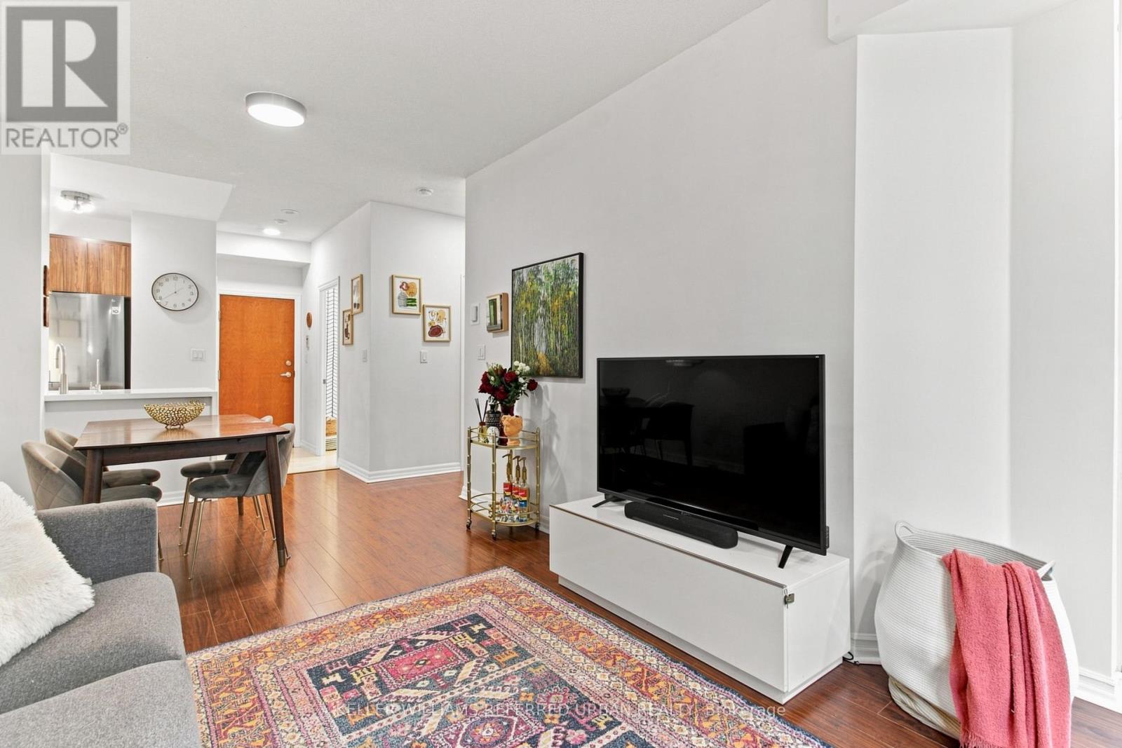 1809 - 300 Bloor Street E, Toronto, Ontario  M4W 3Y2 - Photo 5 - C13729636