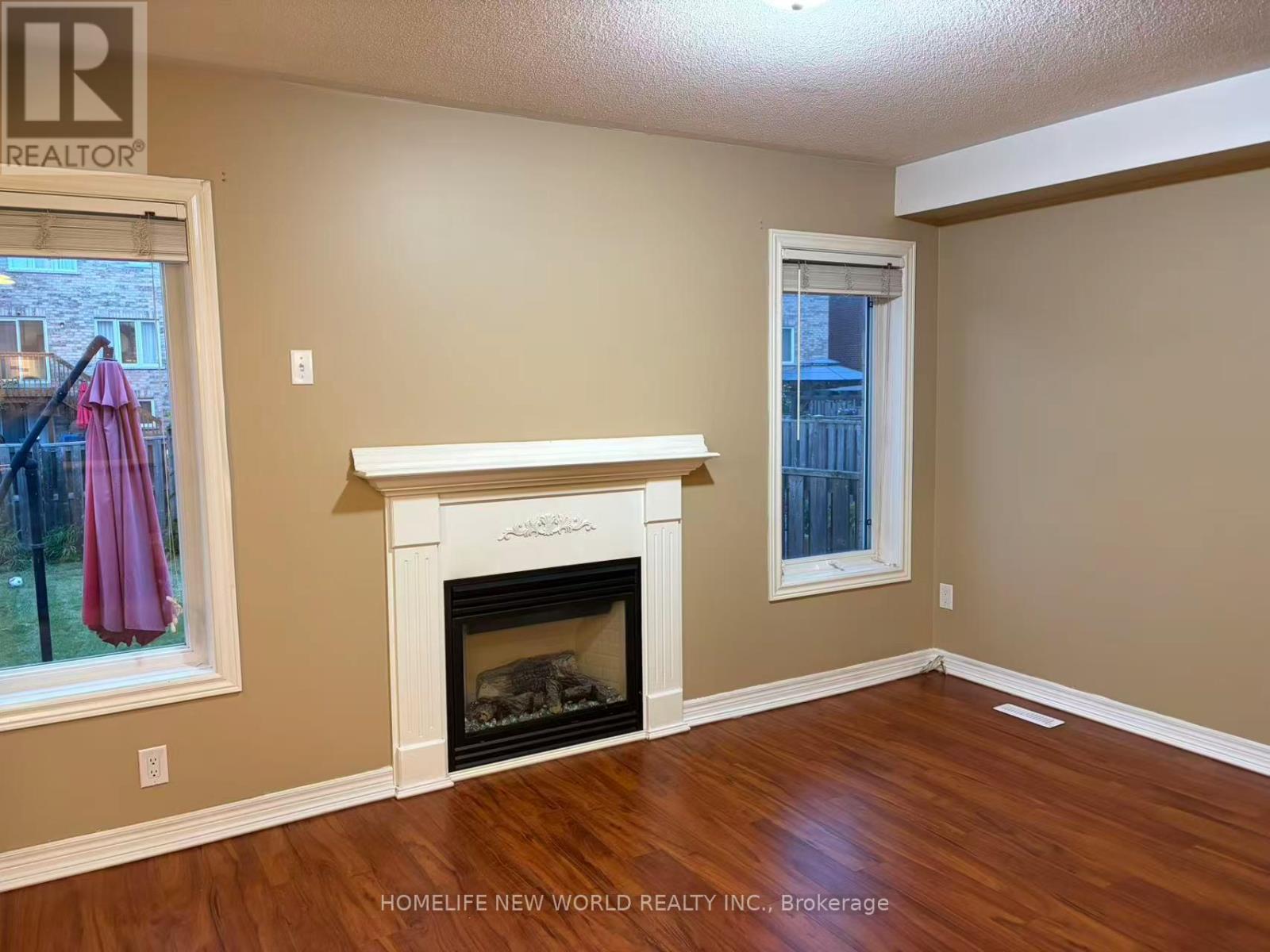 72 Keywood Street, Ajax, Ontario  L1Z 2E4 - Photo 11 - E13729612